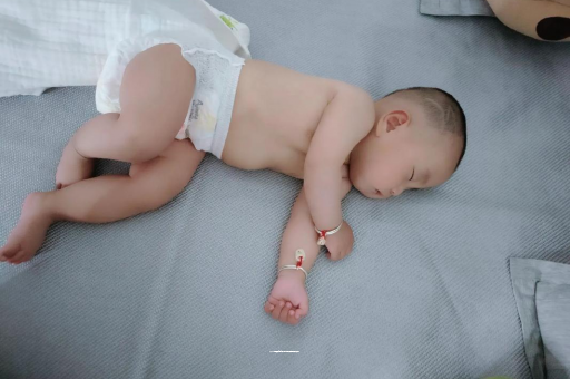 云梦怀孕是不是很怕热